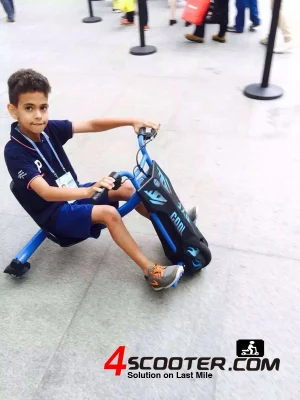 Triciclo elettrico a spinta con Drift Trike per bambini con batteria al litio da 250 W 36 V